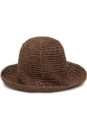Ruslan Baginskiy Sombrero de verano