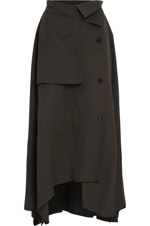 Uma Raquel Davidowicz Falda estilo gabardina asimétrica