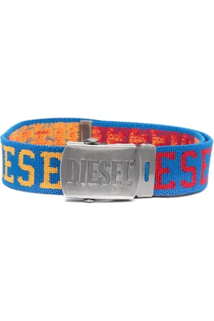 Diesel Cinturón con logo grabado en la hebilla