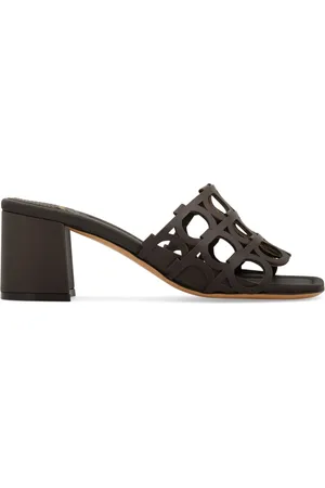 Salvatore Ferragamo Mules Gancini con tacón de 55mm