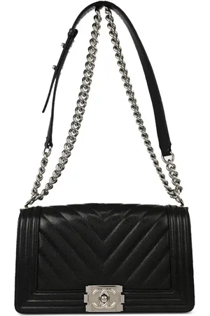 CHANEL Bolsa de hombro Boy CHANEL mediana 2020