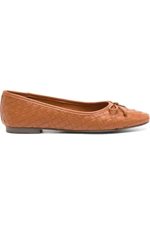 Schutz Flats Arissa