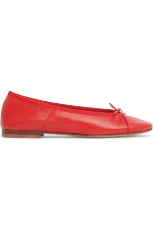 Mansur Gavriel Flats Dance