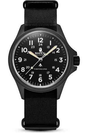 A Bathing Ape Reloj Type 17 Bapex de 39.3mm