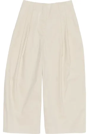 Bimba y Lola Pantalones capri con pinzas