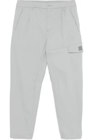 C.P. Company Pantalones cargo con parche del logo