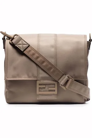 Fendi Mochila tipo mensajero Baguette