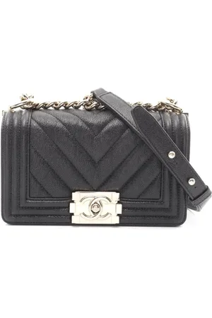 CHANEL Bolsa de hombro Boy CHANEL pequeña 2019