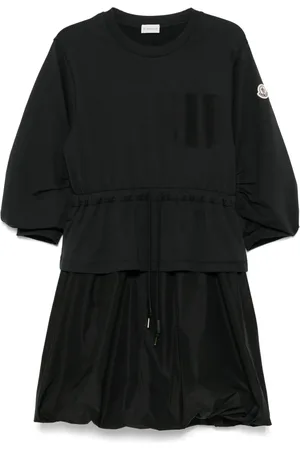 Moncler Vestido corto con parche del logo