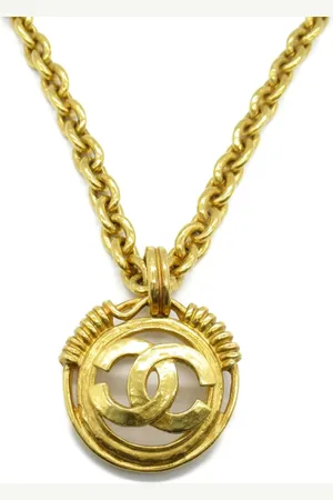 CHANEL Collar con dije del logo CC 1986-1988