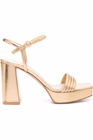 Gianvito Rossi Sandalias metalizadas con tacón alto