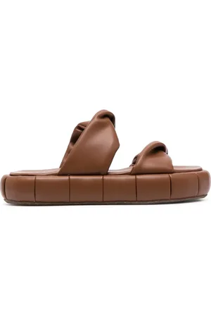 THEMOIRÈ Flip flops Air con plataforma
