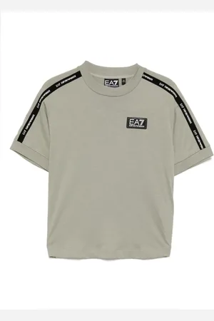 EA7 Playera con parche del logo