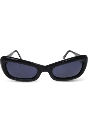 CHANEL Lentes de sol con armazón rectangular 2000