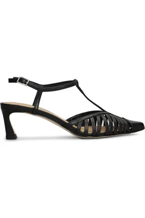 Chantal B Zapatillas con puntera en punta