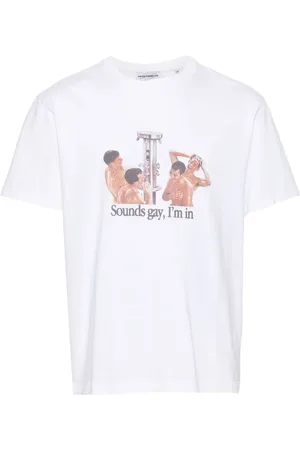 CARNE BOLLENTE Playera Sounds Gay, I