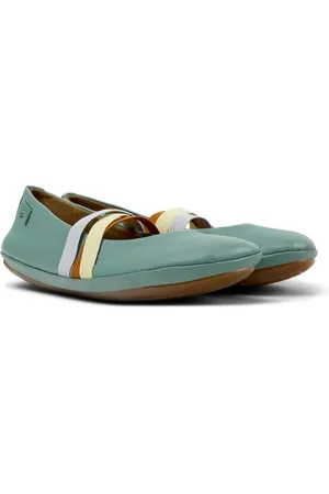 Camper Flats Right Twins