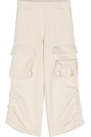 Fendi Pantalones cargo con placa del logo