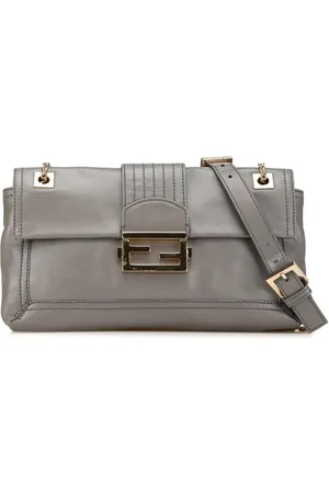 Fendi Bolsa crossbody Chain Flap Baguette de piel glaseada 2010-2024