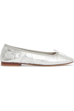 Mansur Gavriel Flats Dance