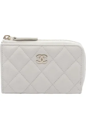 CHANEL Cartera con capitonado de rombos 2021