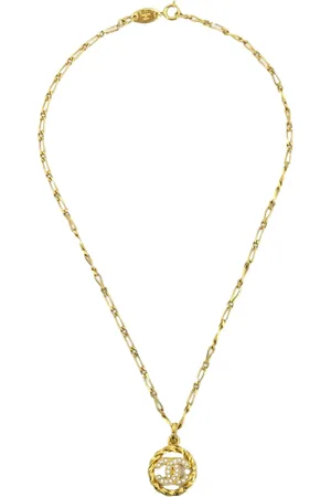 CHANEL Collar con dije de medallón 1982