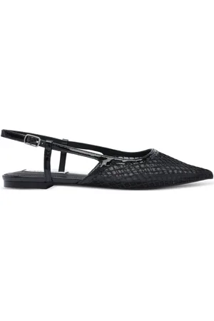 Steve Madden Flats Slingshot