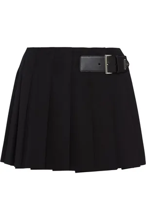 Prada Falda corta con diseño plisado