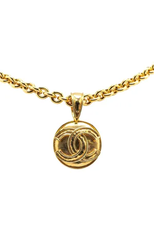 CHANEL Collar bañado en oro con logo CC y dije redondo 1994