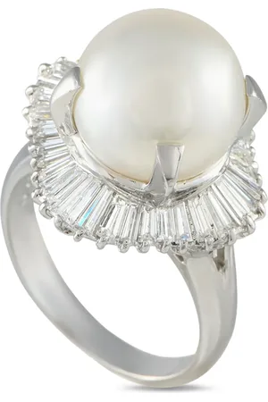 LB Exclusive Anillo en platino con diamantes y perla