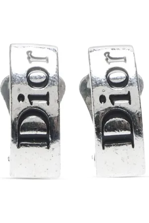 Dior Aretes con logo en relieve 1990-2010