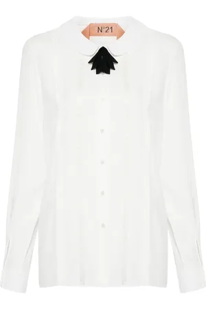 Nº21 Camisa con ribete de encaje