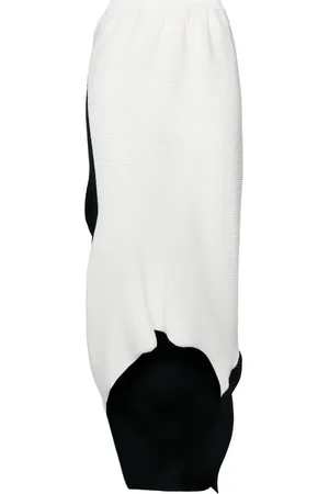 Issey Miyake Falda tejida Aerate