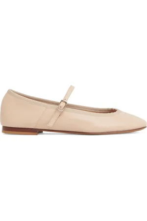 Mansur Gavriel Flats Dance