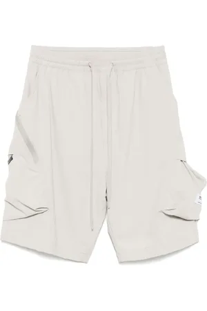 Musium Div. Shorts cargo con logo bordado