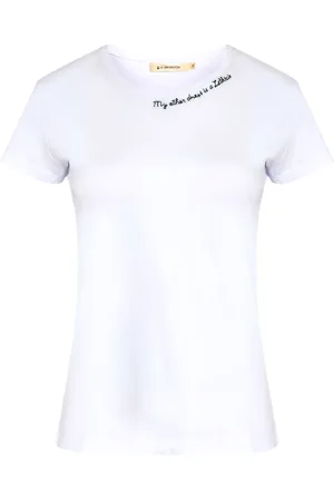 Lethicia Bronstein Playera con eslogan bordado