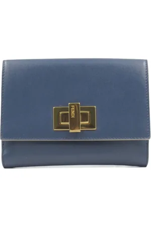 Fendi Cartera Peekaboo 2010