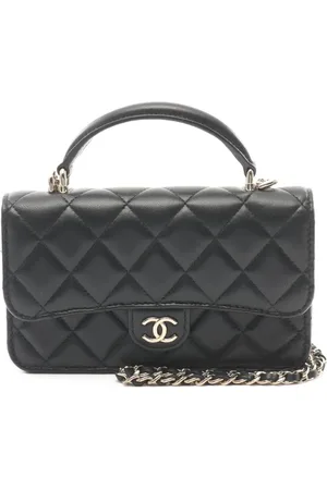 CHANEL Bolsa con motivo Interlocking CC 2021