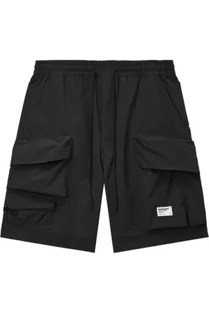 Musium Div. Shorts con logo bordado