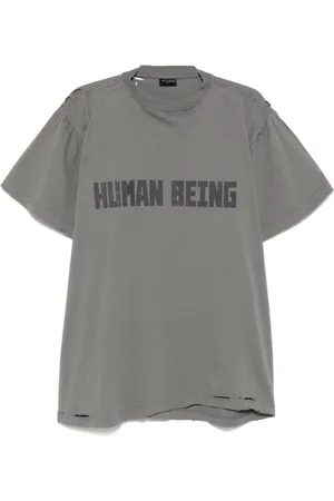 Balenciaga Playera Human Being