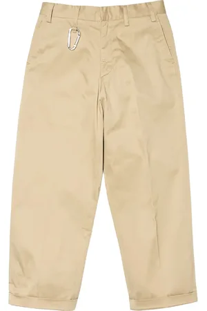 HUMAN MADE Pantalones capri con bolsillos
