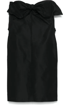 Nº21 Vestido corto con detalle de moño