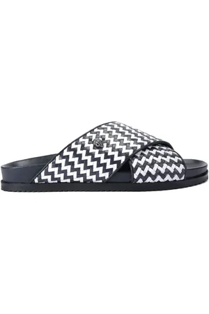 Kurt Geiger Sandalias Baron con motivo en chevron