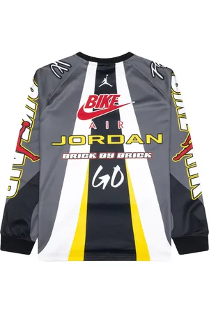 Jordan Jersey "Grey" de adidas x Nigel Sylvester