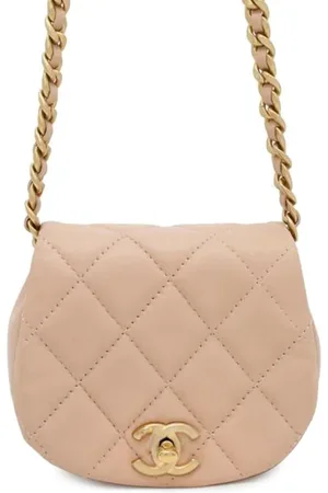 CHANEL Bandolera Coco Mail mini acolchado de piel de borrego con correa de cadena 2021