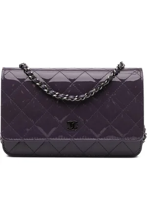 CHANEL Bolsa crossbody Wallet On Chain clásica de charol 2016-2017