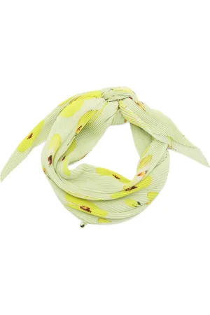 Issey Miyake Mascada con pliegues