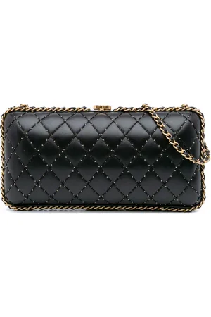 CHANEL Bandolera acolchada de piel de borrego con cadena y apliques 2015-2016
