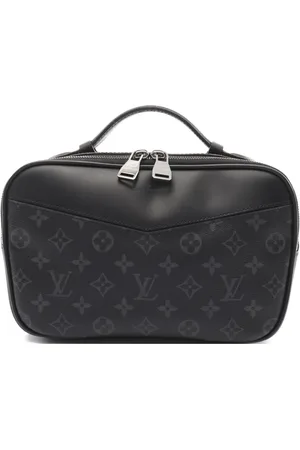 LOUIS VUITTON Cangurera Monogram Eclipse 2017