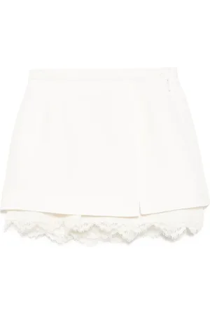 DICE KAYEK Shorts con detalles a capas